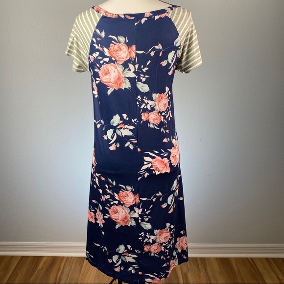 NWOT Navy Blue Floral Tunic Women’s Summer Dress - Picture 6 of 11